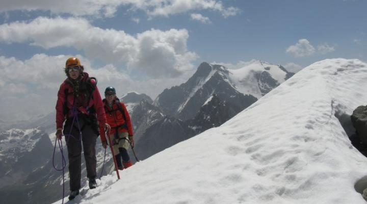 En arrivant vers le sommet