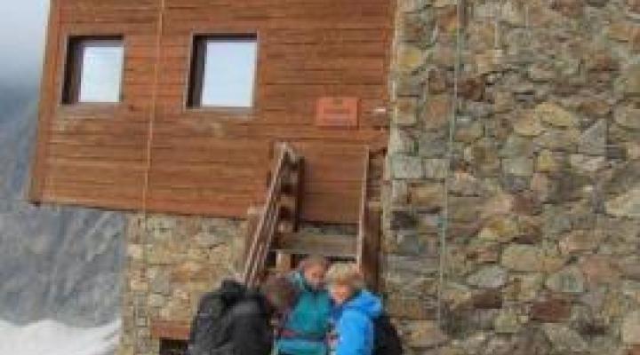 Départ du refuge Robert Blanc - massif du Mont Blanc