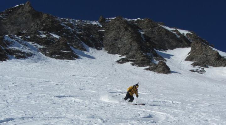 Ski hors piste à Val d'Isère avec les guides des Arcs
