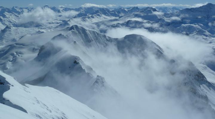 Dôme de la Sache vue du sommet du Mont Pourri.