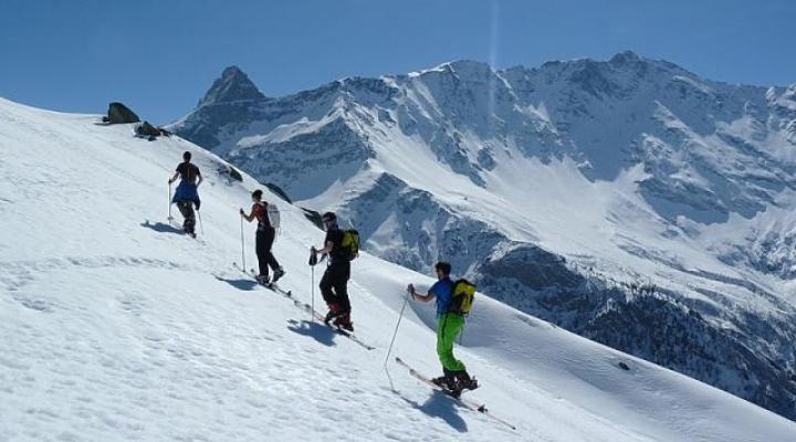 Montée à la crête des lanchettes.