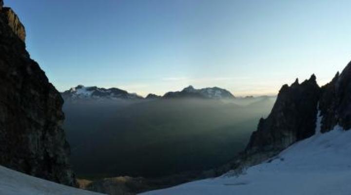lever de soleil sur le glacier nord de la Glière