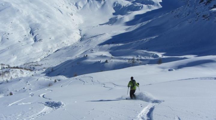 Hors piste à Sainte Foy descente du col du Granier