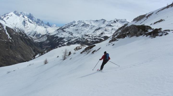 Ski de randonnée dans le Beaufortain descente de la Combe de la Neuva