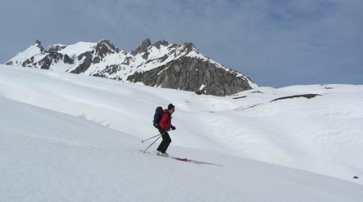 Ski de randonnée dans le Beaufortain descente de la Combe de la Neuva