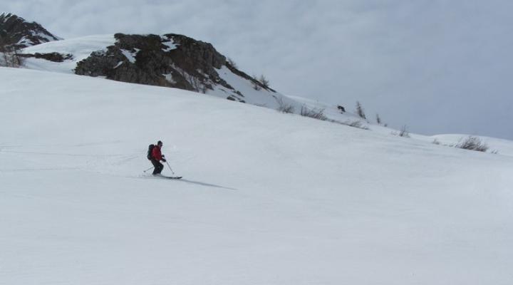 Ski de randonnée dans le Beaufortain descente de la Combe de la Neuva