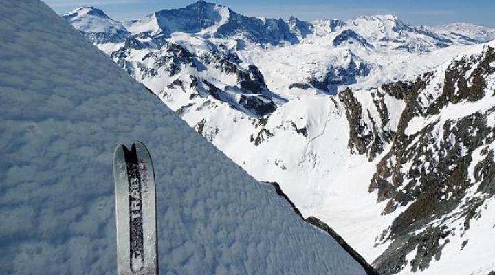Je remercie mes skis sans qui rien ne serait possible...