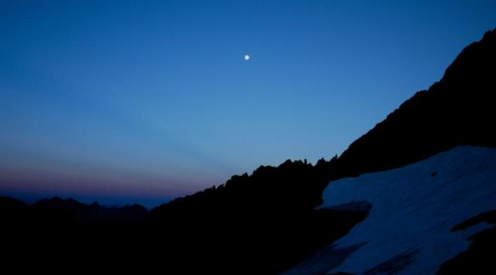 le jour se lève sur la Vanoise