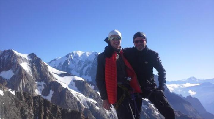 Au sommet de la Petite Aiguille