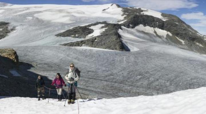 Entre le col du Pelve et celui du Dard