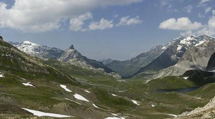 Arrivée sur la haute vallée de Peisey