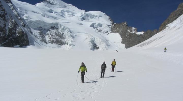 Dome des Ecrins - guides des Arcs
