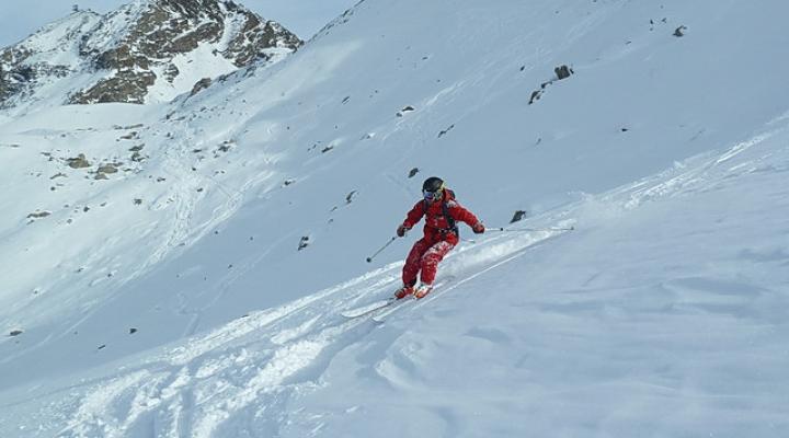 Descente du vallon de Rosset.