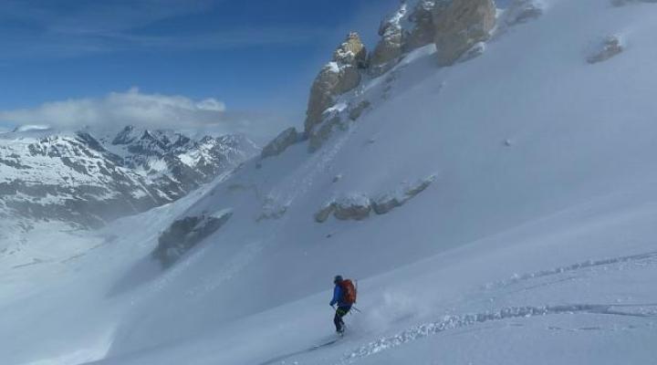 descente de la Galise vers Bénévolo.