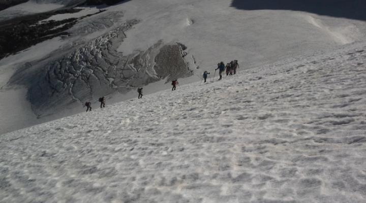 Sur la Glacier de la Gd Aiguille Rousse