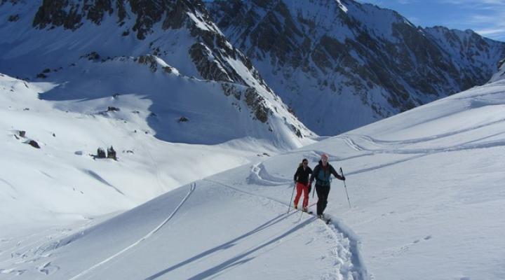 Ski de randonnée dans le Beaufortain, le col de la Charbonniére