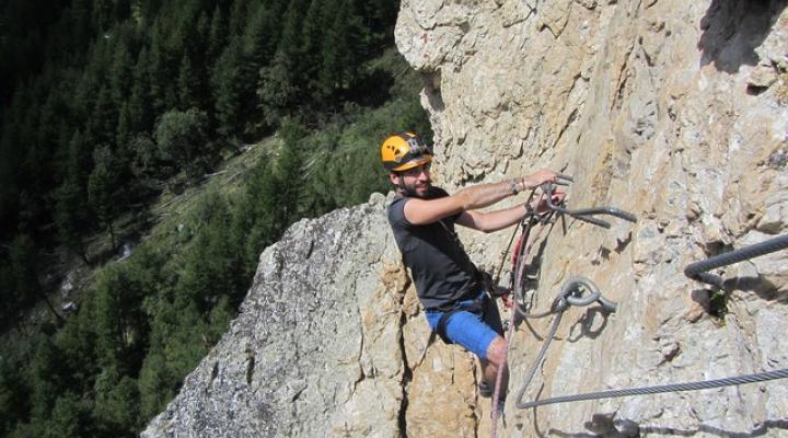 via ferrata des bettières avec le bureau des guides des arcs