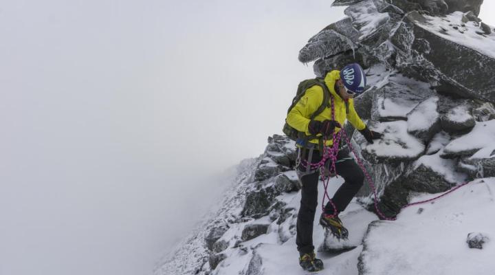 Beaucoup de givre en versant ouest.