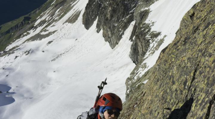 Passage d'escalade en versant sud.