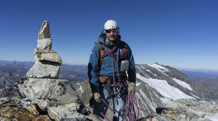Une fois n'est pas coutume : la trogne du guide en photo...