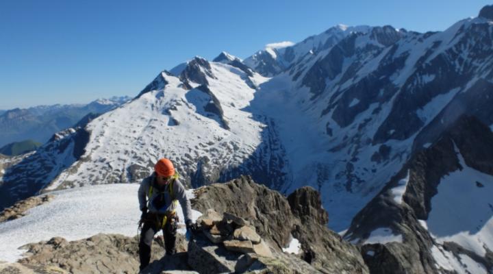 Vers le sommet du Mont Tondu