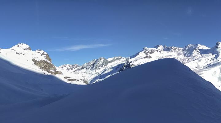 A gauche le passage qui permet de basculer sur le glacier di Vuert.