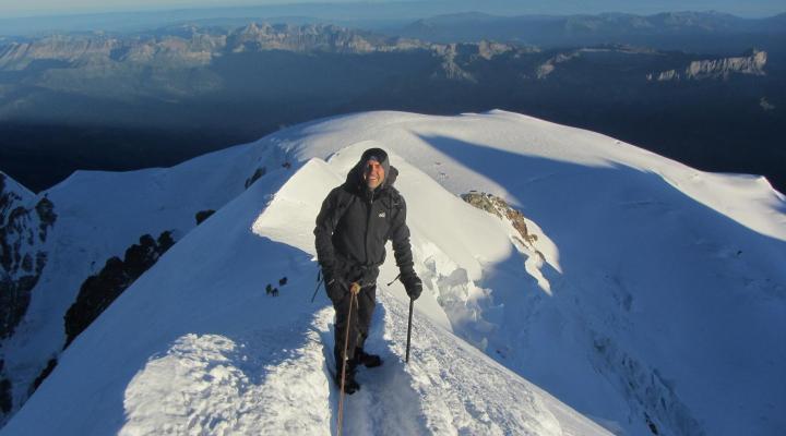 Le Mont Blanc descente par l'arête des Bosses - Guides des Arcs