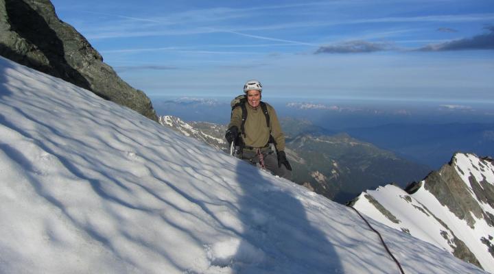 Montée au Turia depuis le col des Roches
