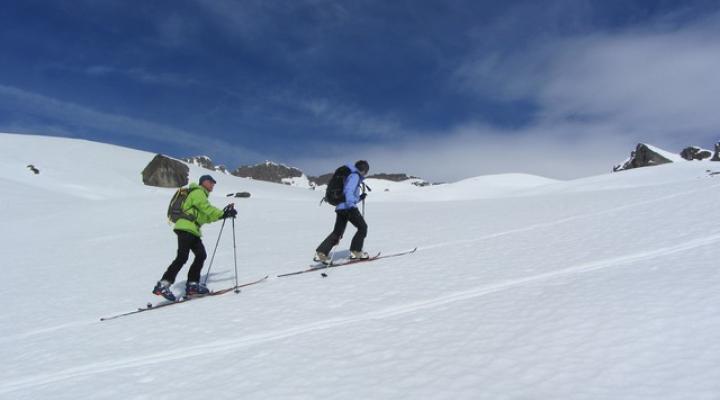 Ski de randonnée dans le Beaufortain, le col de la Charbonnière.