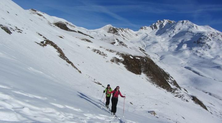 Ski de randonnée dans le Beaufortain montée à la Pointe de Dzonfié