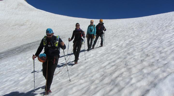 Randonnée glaciaire, la Traversière 3330m
