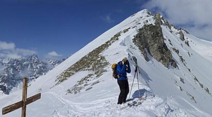 Le monte freide depuis le col di Rui.