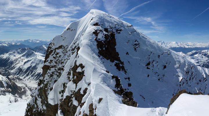 Petites corniches piègeuses.