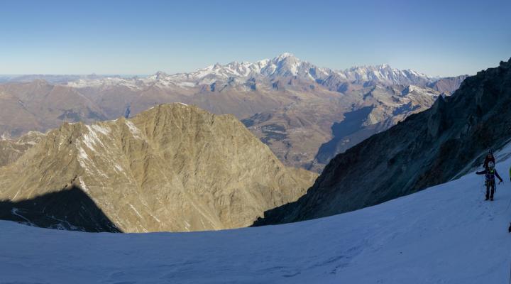 Tout près du col des Roches