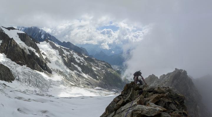 Quelques éclaircies fugaces nous incitent à penser que l'on a bien fait de continuer.