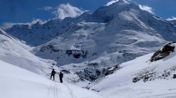 Sous le col de la Bessanese