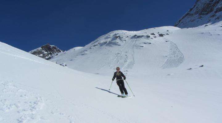 Ski de rando aux Arcs - descente vers le refuge du Mont Pourri