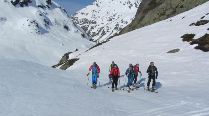 Ski de randonnée en Vanoise montée au refuge du Ruitor