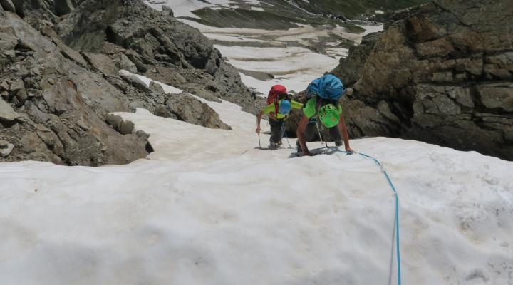 En approche de l'arête sud Est du Mont Tondu