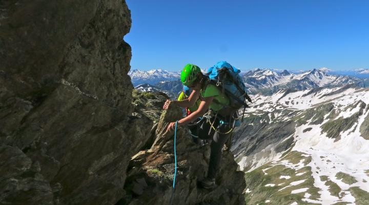 Sur l'arête