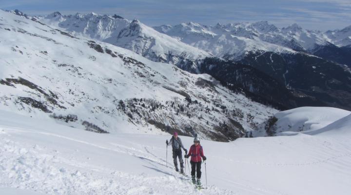 Ski de randonnée dans le massif du Beaufortain - Bureau des guides des Arcs