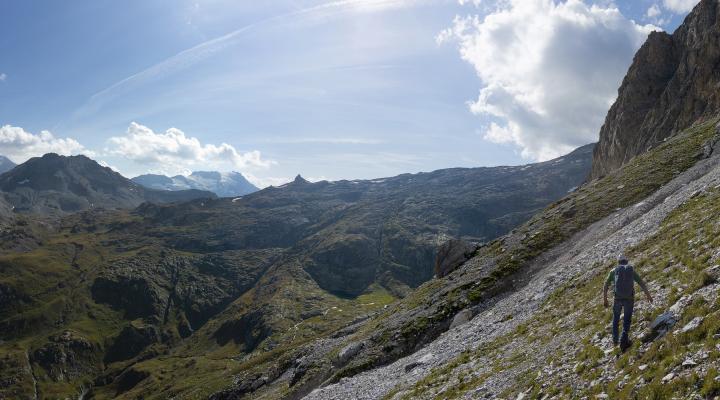 La vire pénible qui ramène vers Plan Richard