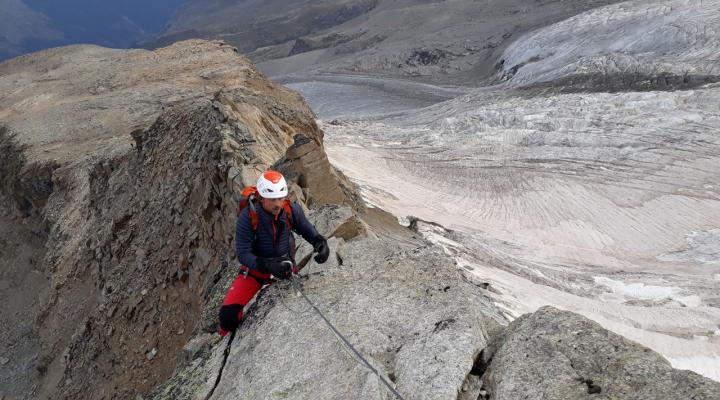 Sur la Via ferrata en montant