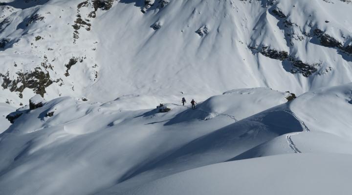 Randonnée à ski vers le Ruito
