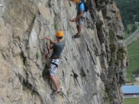 Petite descente plein "gaz" - via ferrata avec les guides des Arcs