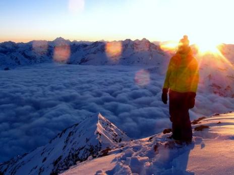 Levé du soleil depuis l'Aiguille Rouge  massif de la Vanoise