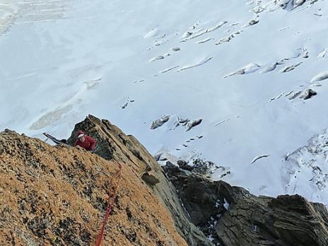 Cache-cache. Longueur 6