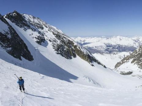 Sous le col des Roches