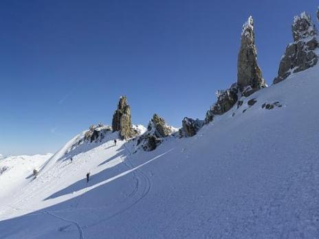 Le col Tutu, au pied de la Pierra Menta.