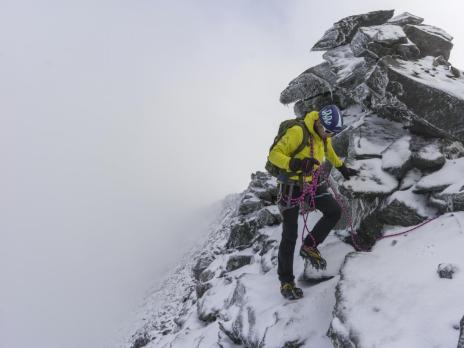 Beaucoup de givre en versant ouest.
